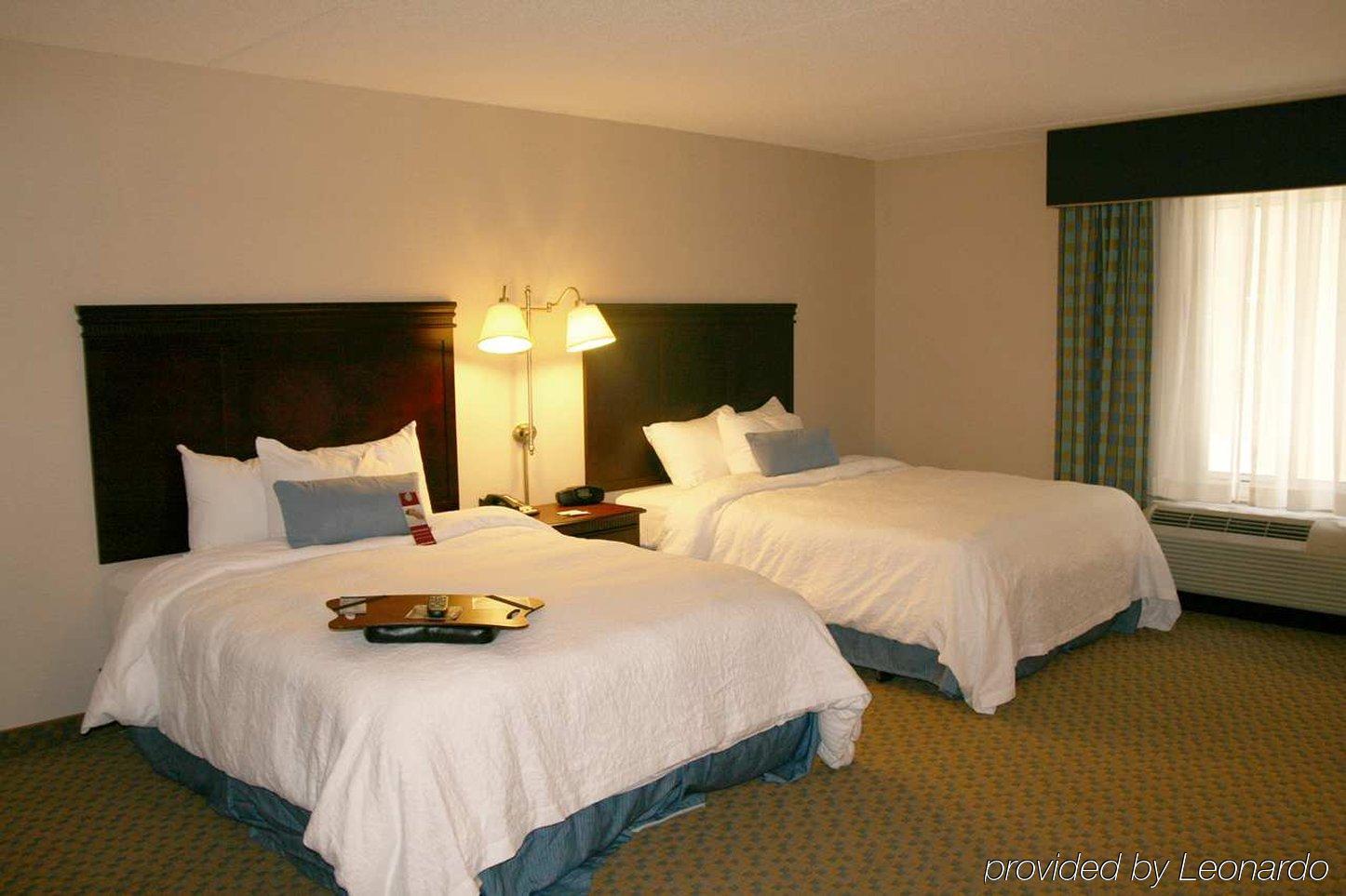 Hampton Inn Syracuse Clay Ліверпул Номер фото